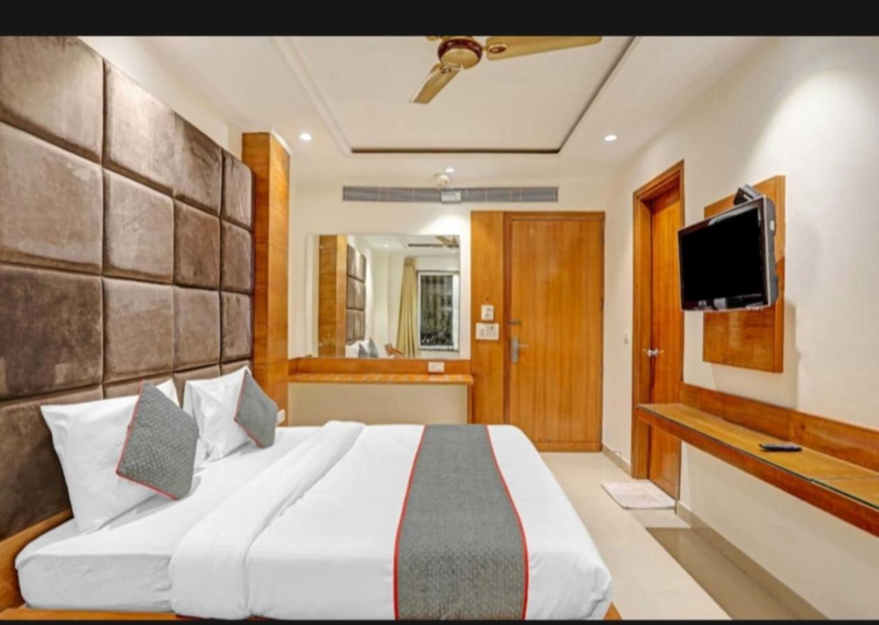 Hotel Fortuner, Karol Bagh, New Delhi Zewnętrze zdjęcie