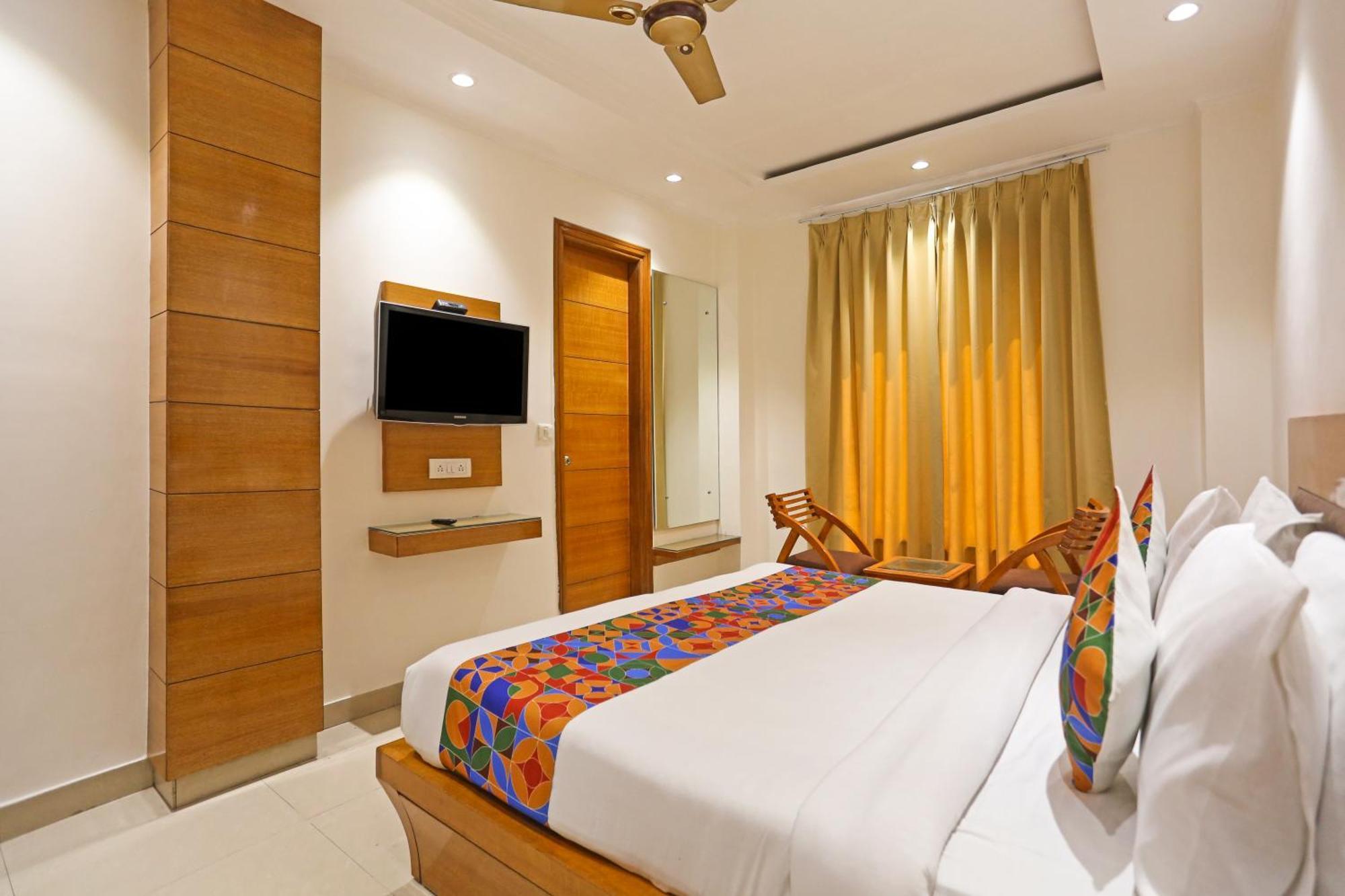 Hotel Fortuner, Karol Bagh, New Delhi Zewnętrze zdjęcie