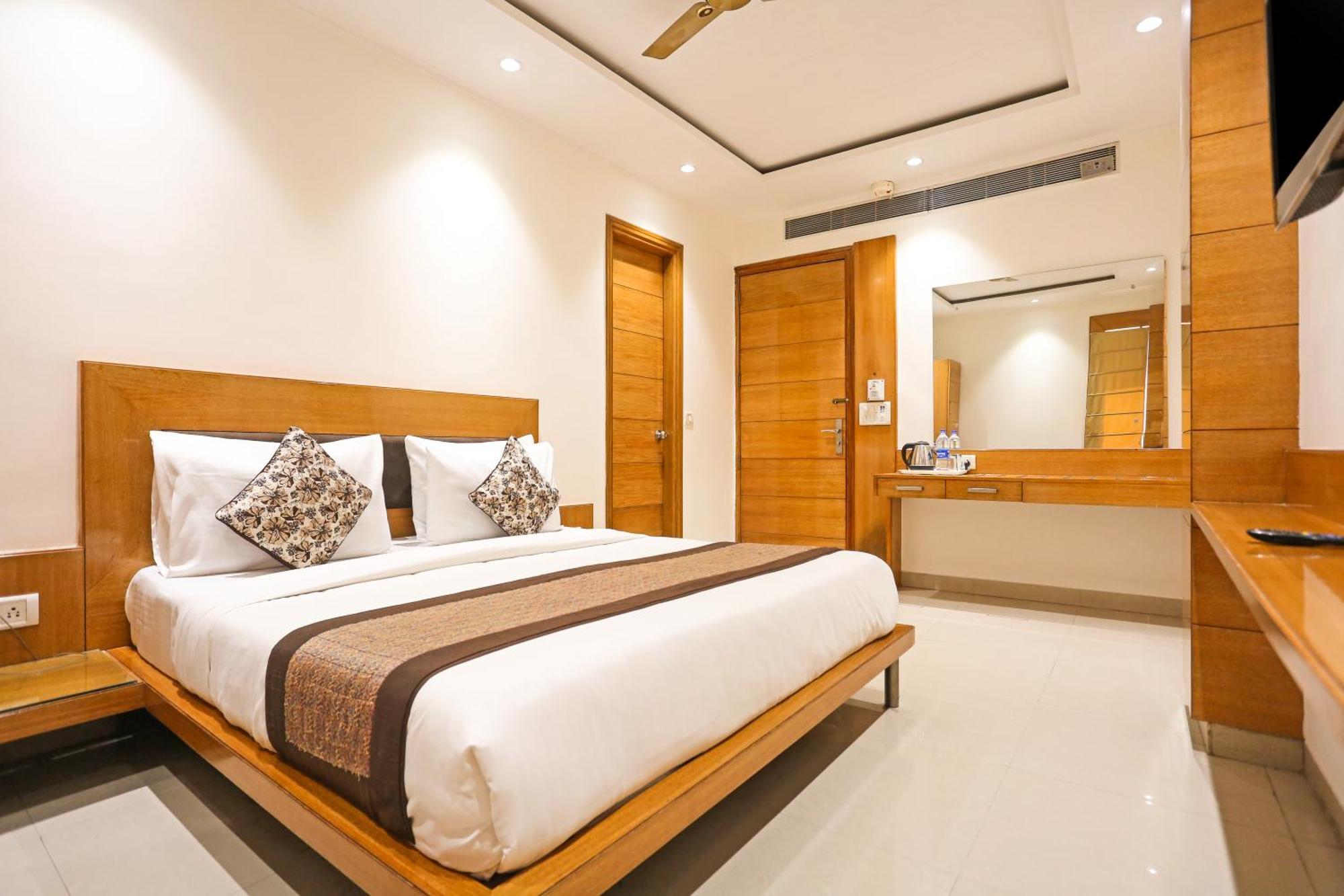 Hotel Fortuner, Karol Bagh, New Delhi Zewnętrze zdjęcie