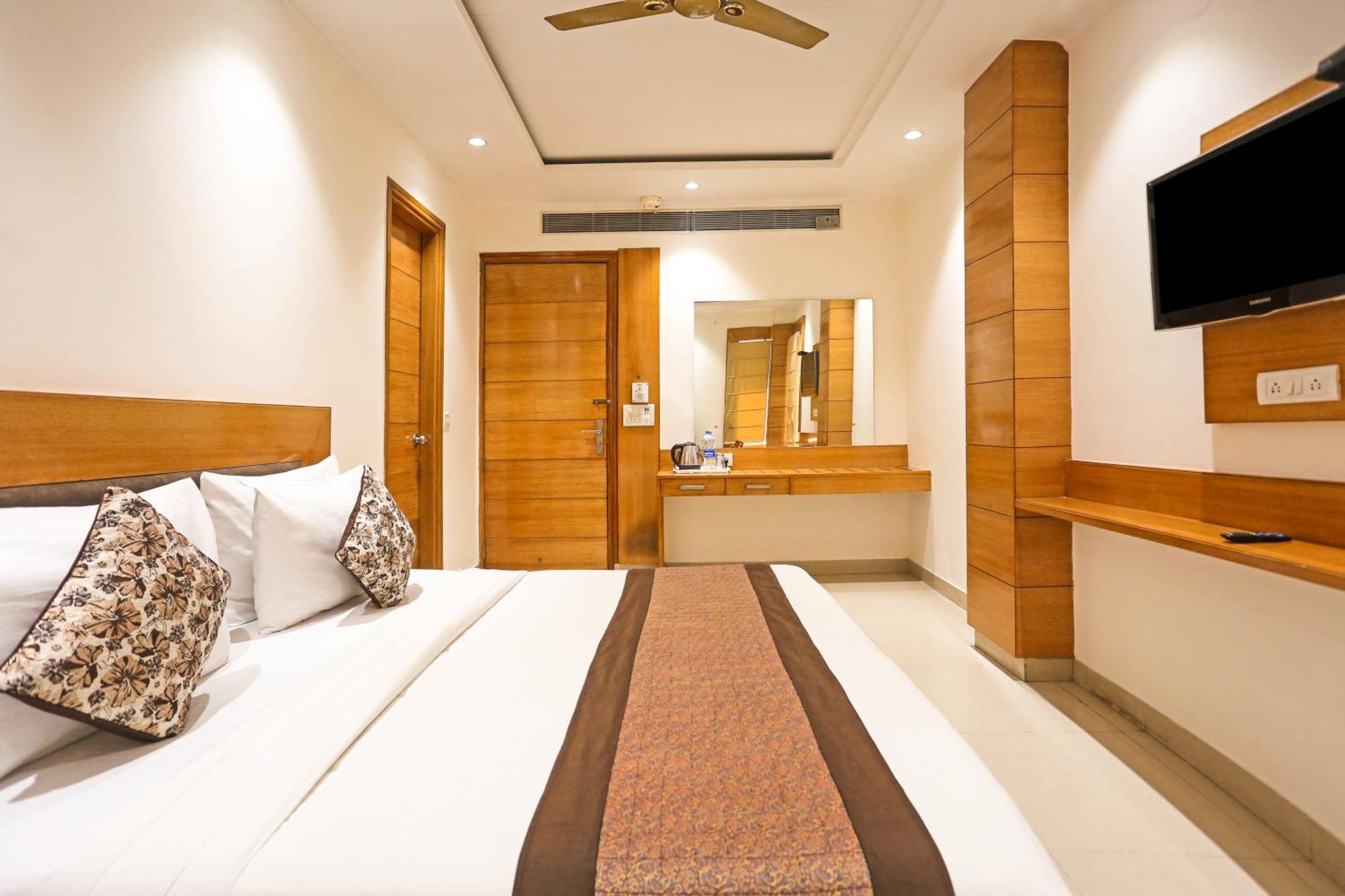Hotel Fortuner, Karol Bagh, New Delhi Zewnętrze zdjęcie